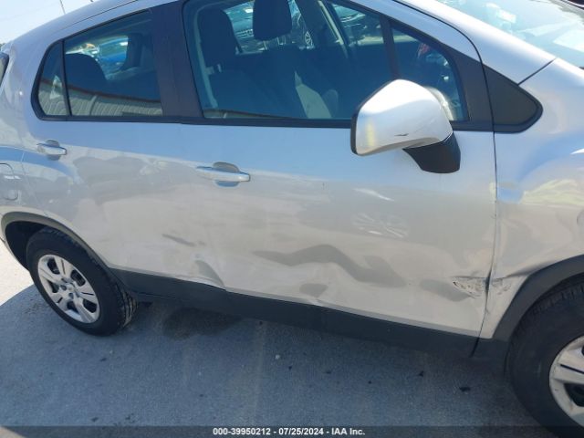 3GNCJKSB9GL273656 Chevrolet Trax 1ls