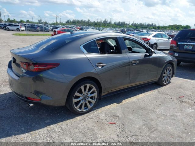 JM1BPADL2M1342175 Mazda Mazda3 Premium