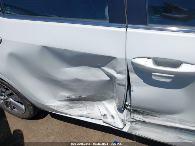 5YFBPRHE0FP332821 Toyota Corolla Le Eco Plus