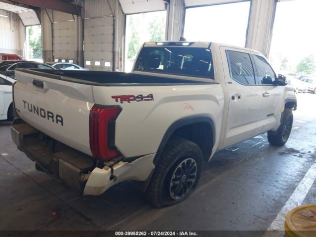 5TFLA5DB0NX047630 Toyota Tundra Sr5