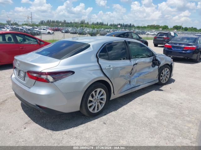 4T1R11AK1RU921154 Toyota CAMRY LE