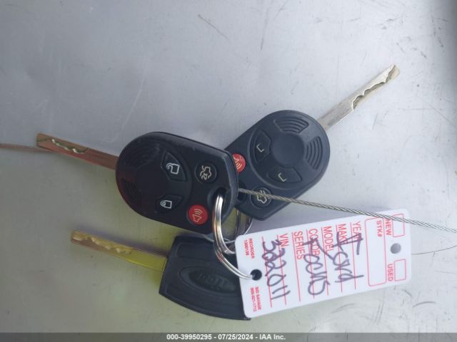 1FADP3FE3JL322011 Ford FOCUS SE