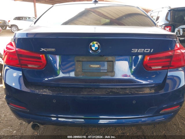 BMW 320i Xdrive 2017 WBA8A3C52HK691845 Image 15
