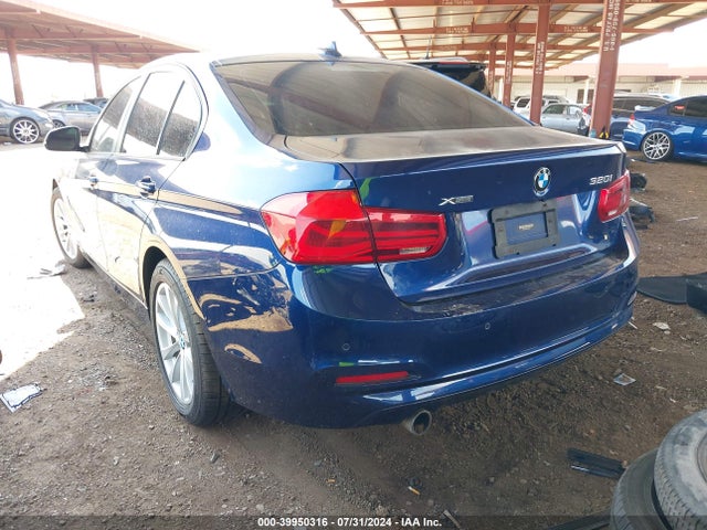 WBA8A3C52HK691845 BMW 320i Xdrive