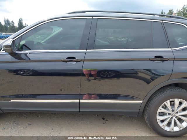 3VV2B7AX5JM160236 Volkswagen Tiguan 2.0t Se/2.0t Sel