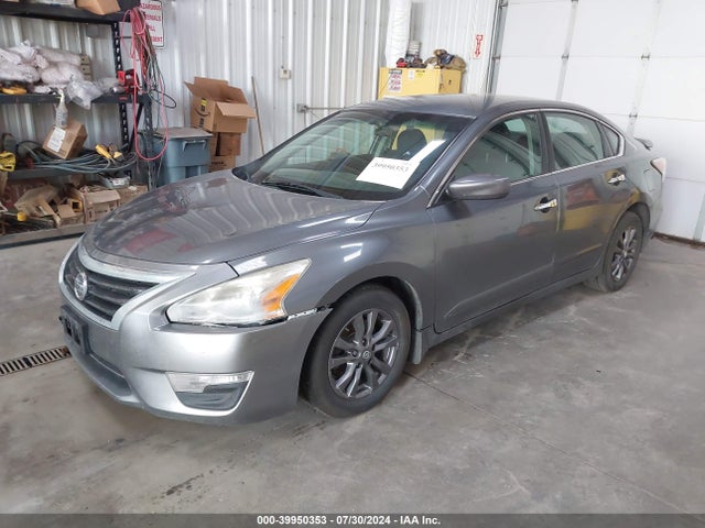 Nissan Altima 2.5 S 2015 1N4AL3AP7FN901912 Image 2