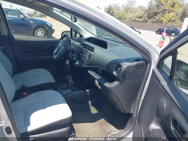 JTDKDTB3XG1590055 Toyota Prius C Four/one/persona Series/three/two