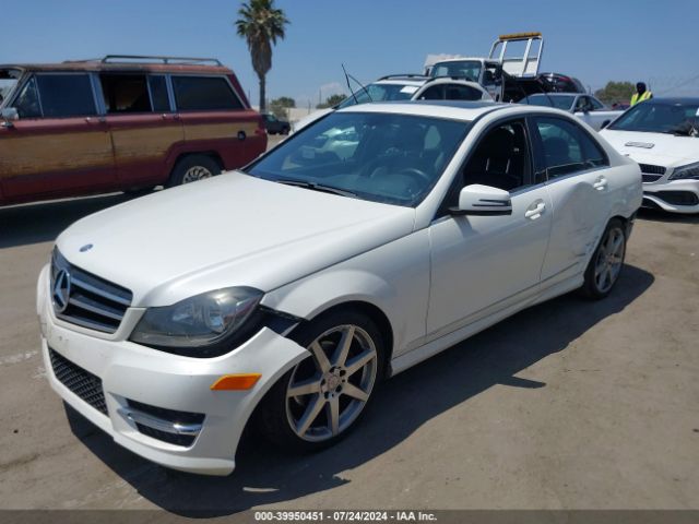WDDGF4HB0EG247453 Mercedes-Benz C 250 Luxury/sport