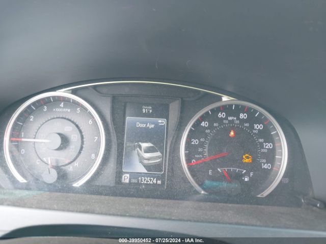 4T1BF1FK5HU420360 Toyota CAMRY SE