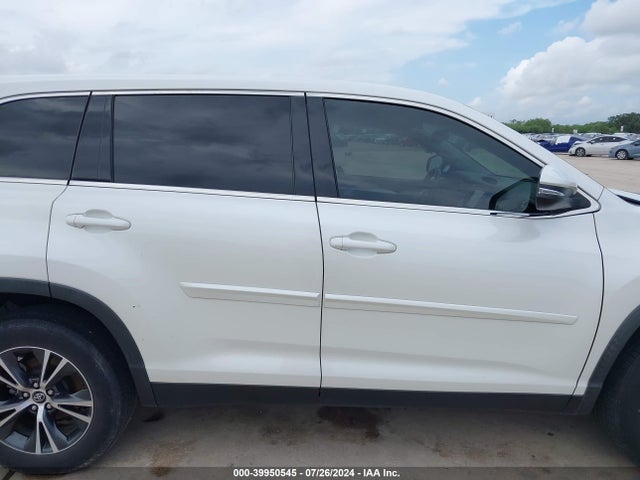 Toyota Highlander Le Plus 2019 5TDZZRFH1KS331524 Image 13
