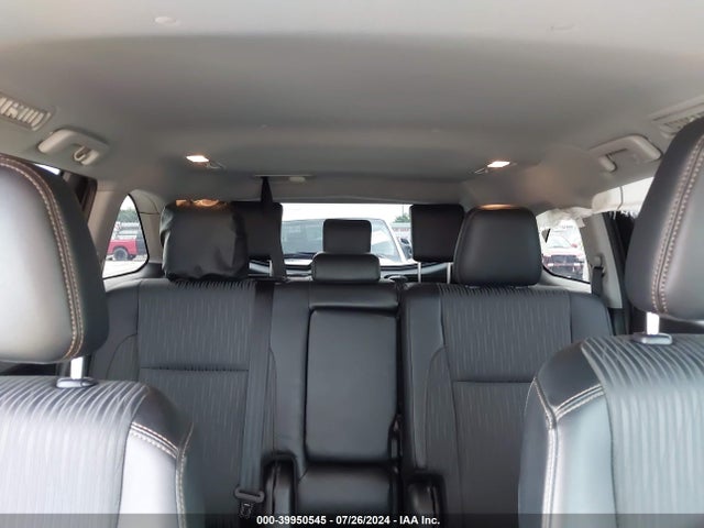 Toyota Highlander Le Plus 2019 5TDZZRFH1KS331524 Image 8