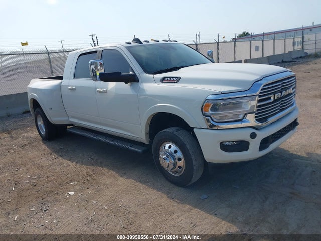Продажа на аукционе авто 2022 Ram 3500 Laramie Mega Cab 4x4 6'4 Box, vin: 3C63RRML0NG421237, номер лота: 39950556