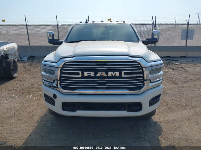 Продажа на аукционе авто 2022 Ram 3500 Laramie Mega Cab 4x4 6'4 Box, vin: 3C63RRML0NG421237, номер лота: 39950556