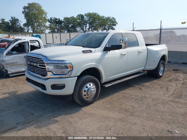 Продажа на аукционе авто 2022 Ram 3500 Laramie Mega Cab 4x4 6'4 Box, vin: 3C63RRML0NG421237, номер лота: 39950556