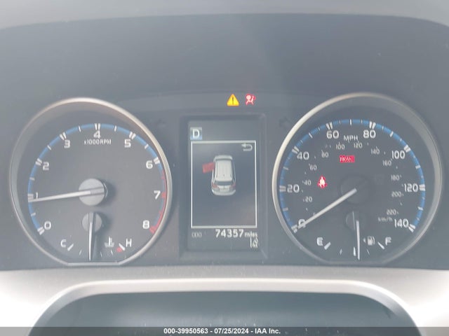 Toyota Rav4 Xle 2017 JTMRFREV7HJ111469 Image 7