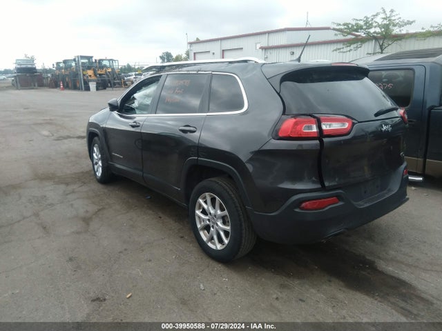 1C4PJLCB4FW721566 Jeep Cherokee Latitude