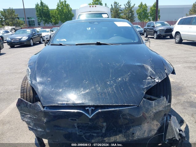 Tesla Model S 60/70/75/85 2016 5YJSA1E17GF147621 Image 13