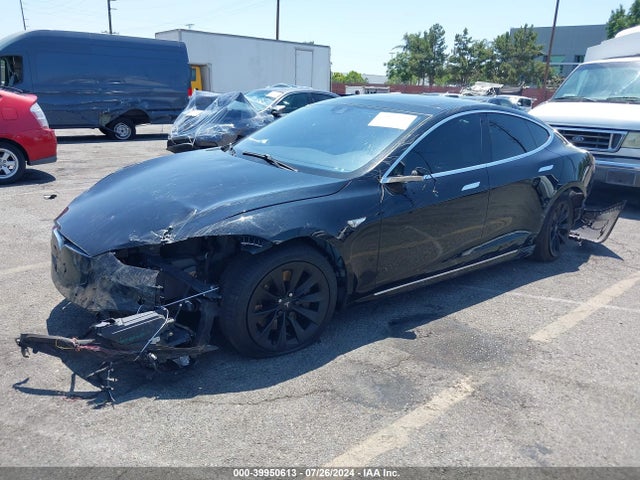 2016 TESLA MODEL S 5YJSA1E17GF147621 Photo 1