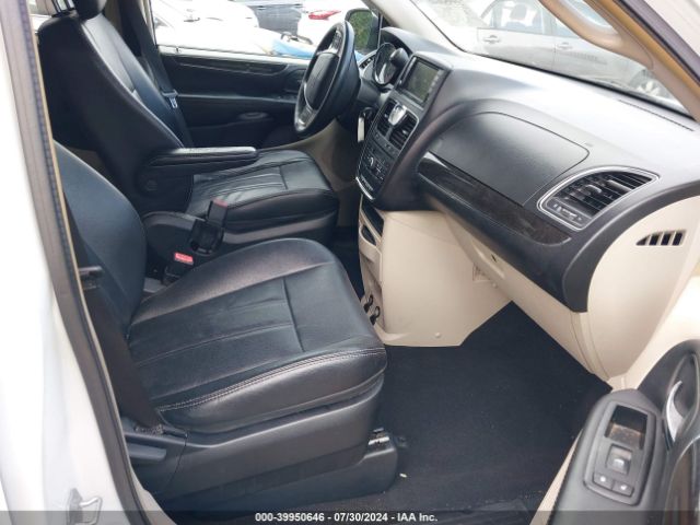 2C4RC1BG4ER348704 Chrysler Town & Country Touring
