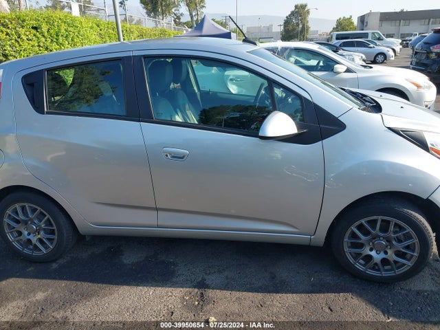 Chevrolet Spark 1lt Auto 2014 KL8CD6S95EC521925 Image 12