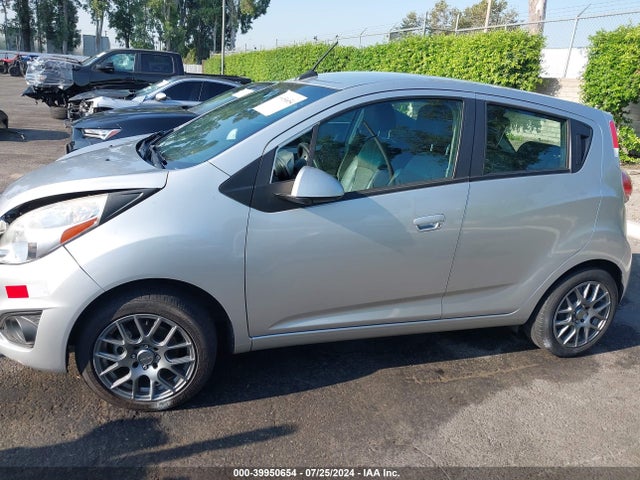 Chevrolet Spark 1lt Auto 2014 KL8CD6S95EC521925 Image 13