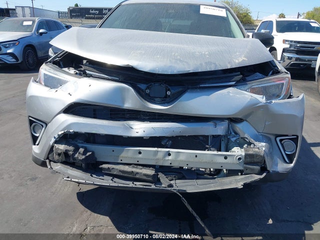 Toyota RAV4 LE 2018 2T3ZFREV4JW443974 Image 6