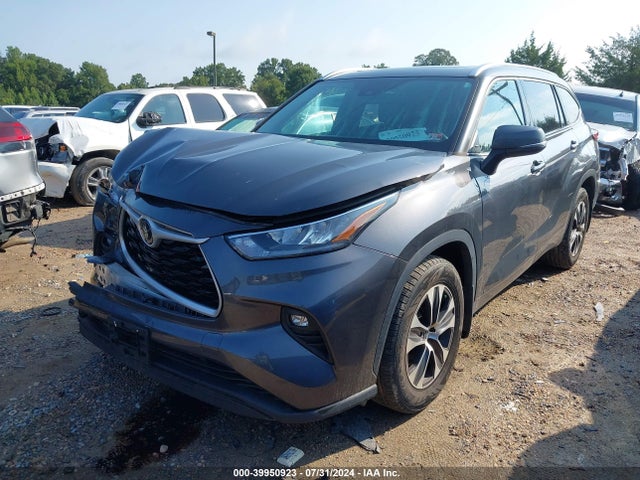 Toyota Highlander Xle 2020 5TDGZRBH3LS507987 Image 2