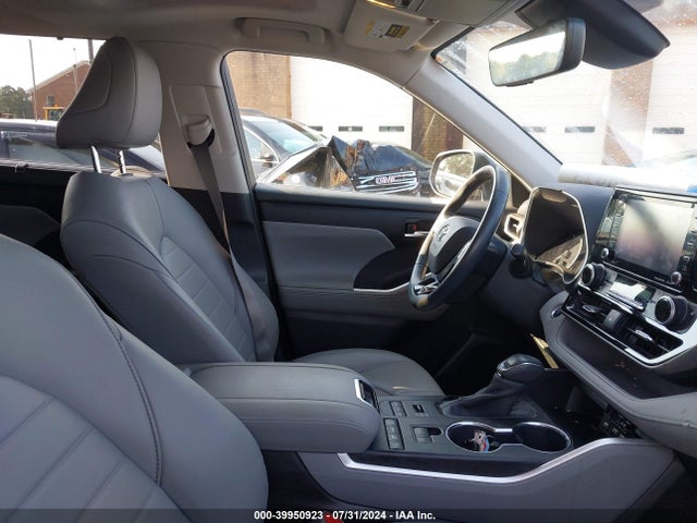 Toyota Highlander Xle 2020 5TDGZRBH3LS507987 Image 5