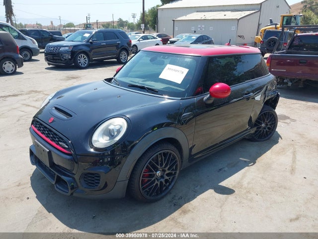 Mini Hardtop John Cooper Works 2017 WMWXM9C52HT997265 Image 2