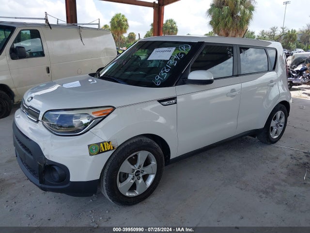 KIA Soul 2019 KNDJN2A22K7693813 Image 2