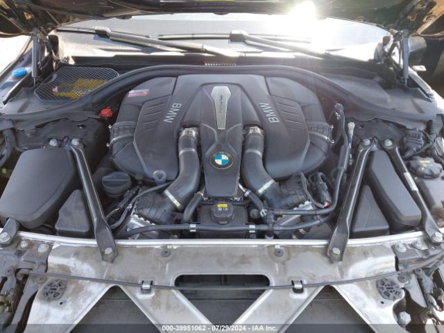 WBA7F0C50JGM23140 BMW 750i