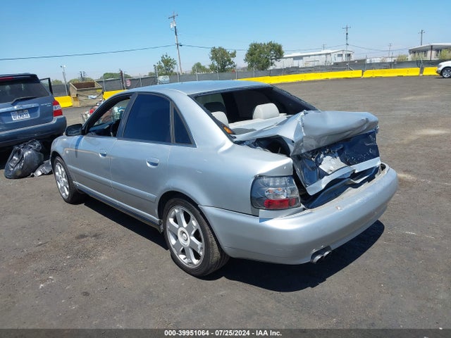 2000 AUDI S4 WAUDD68D0YA048021 Photo 2