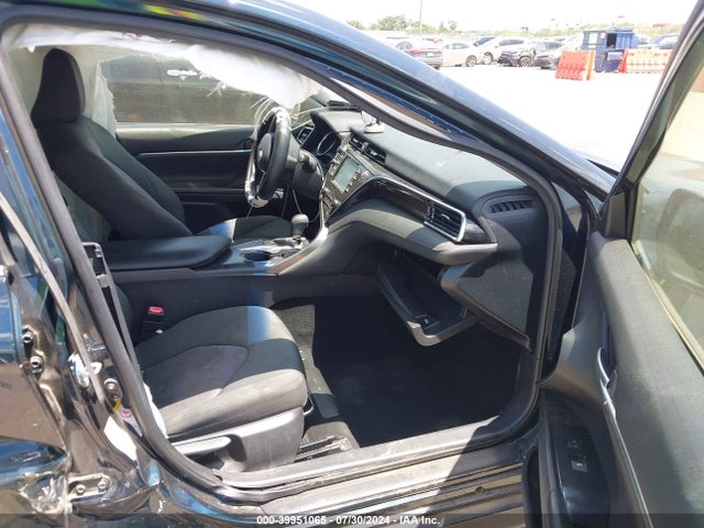 Toyota CAMRY LE 2018 JTNB11HK5J3010701 Image 5