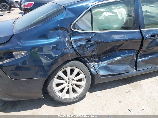 Toyota CAMRY LE 2018 JTNB11HK5J3010701 Image 6