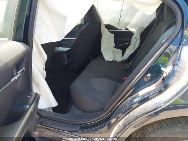 Toyota CAMRY LE 2018 JTNB11HK5J3010701 Image 8