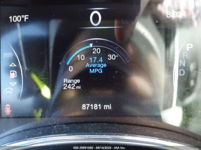 1C4RJEAG0JC511883 Jeep Grand Cherokee Altitude 4x2