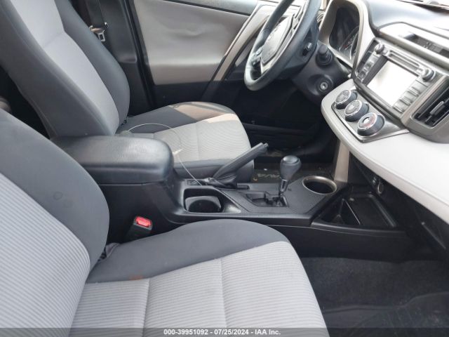 2T3ZFREV1FW197361 Toyota RAV4 LE