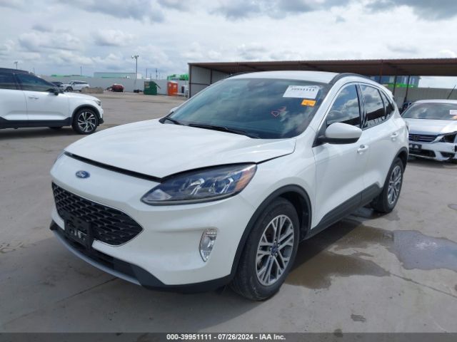1FMCU0H63NUB44258 Ford ESCAPE SEL