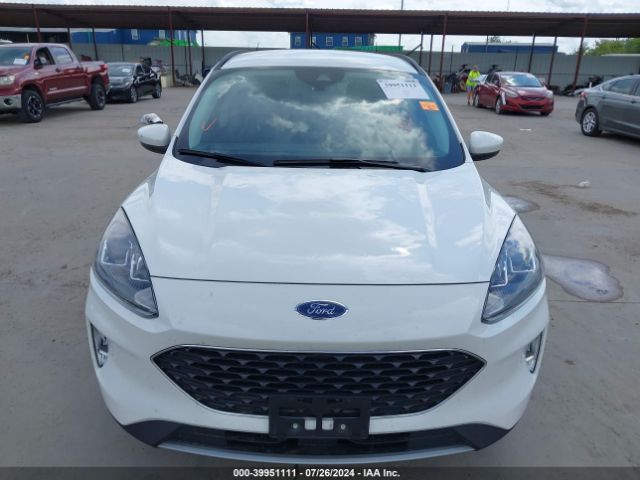 1FMCU0H63NUB44258 Ford ESCAPE SEL