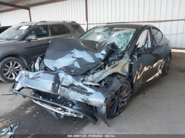 2024 TESLA MODEL Y 7SAYGDEF0RF049445 Photo 1