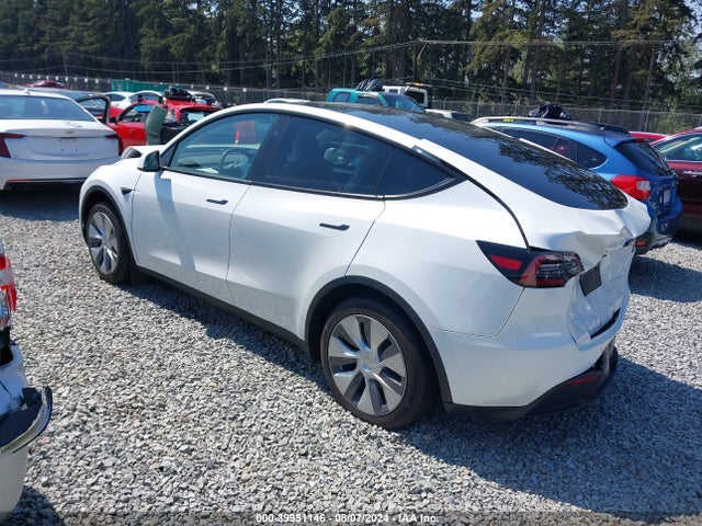 2024 TESLA MODEL Y 7SAYGAEE5RF077456 Photo 2