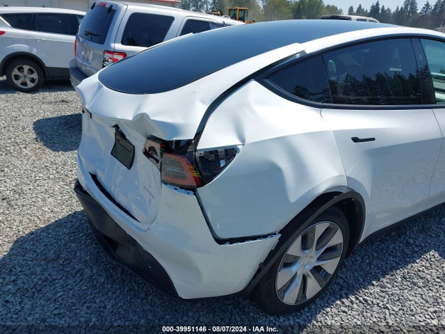 2024 TESLA MODEL Y 7SAYGAEE5RF077456 Photo 5