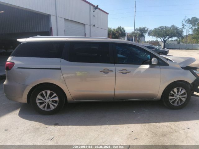 KNDMB5C15G6178345 KIA SEDONA LX