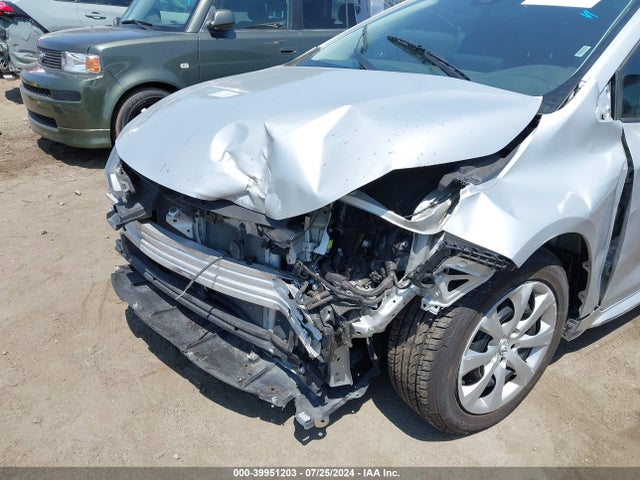 Toyota COROLLA LE 2022 5YFEPMAE5NP305378 Image 6