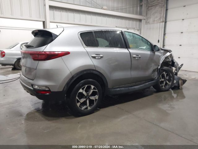 KNDPMCAC1N7015019 KIA Sportage Lx