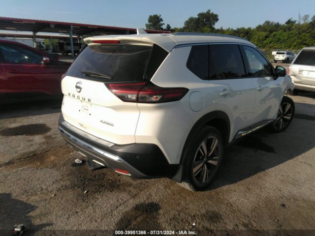 JN8AT3DC0MW103122 Nissan Rogue Platinum Fwd