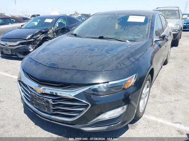1G1ZC5ST8MF056489 Chevrolet Malibu Fwd 1fl