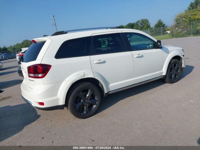 3C4PDDGG2JT491740 Dodge Journey Crossroad Awd