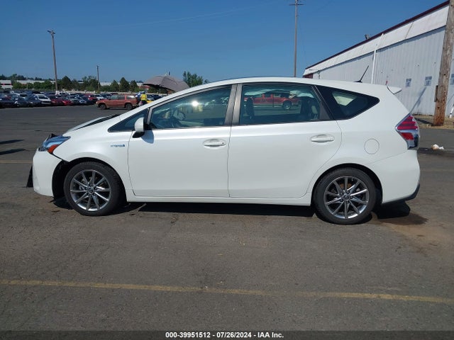 Toyota Prius V Five/four/three/two 2017 JTDZN3EU1HJ067833 Image 14