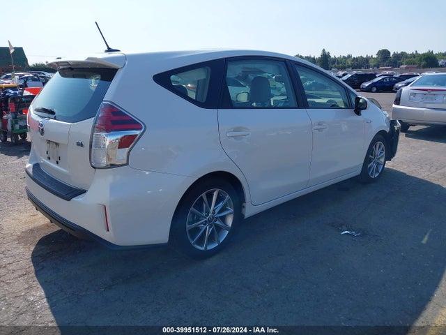 Toyota Prius V Five/four/three/two 2017 JTDZN3EU1HJ067833 Image 4